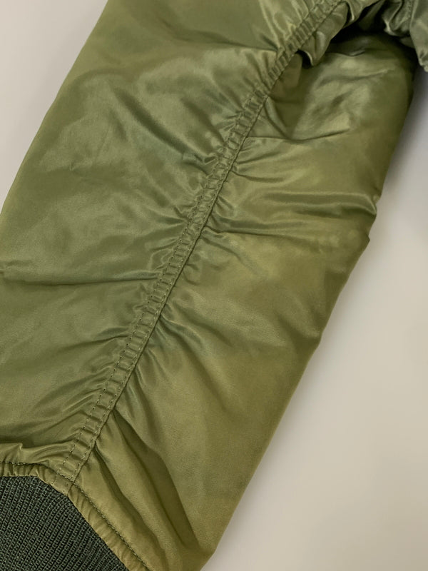 【現状渡し品】【メンズ】 STUSSY ステューシー × ALPHA × FRAGMENT 25TH MA-1 アルファ フラグメント MA-1 ジャケット アウター 142-261013-yn-21-min サイズ：L カラー：オリーブグリーン 万代Net店
