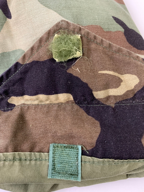 【現状渡し品】【メンズ】 U.S.ARMY ユーエスアーミー 90S M-65 FIELD JACKET 8415-01-099-7835 90年代 M-65 フィールド ジャケット ミリタリー アメリカ軍 戦闘服 カモフラ 146-261008-em-34-min サイズ：MEDIUM REGULAR カラー：迷彩柄 万代Net店