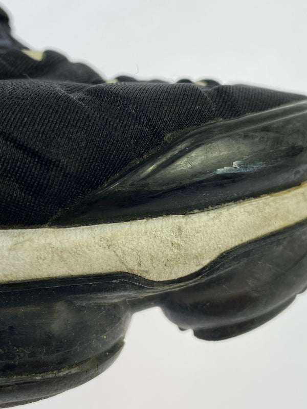【現状渡し品】【メンズ】 NIKE ナイキ AIR VAPORMAX PLUS 924453-011 エア ヴェイパーマックス プラス スニーカー 靴 160-261013-yn-02-min サイズ：27.0cm US9 カラー：BLACK/WHITE 万代Net店