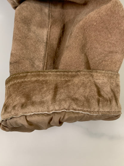 【現状渡し品】【メンズ】 JOHN ASHFORD ジョン・アシュフォード SUEDE LEATHER JACKET スエード レザー ジャケット メンズ アウター 革 ブルゾン フルジップ 146-261008-em-23-min サイズ：S カラー：ライトブラウン 万代Net店