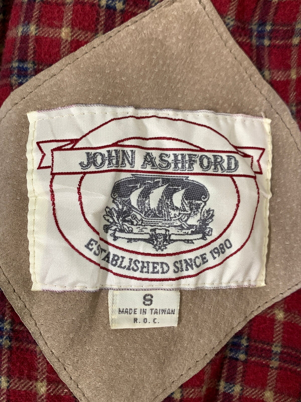 【現状渡し品】【メンズ】 JOHN ASHFORD ジョン・アシュフォード SUEDE LEATHER JACKET スエード レザー ジャケット メンズ アウター 革 ブルゾン フルジップ 146-261008-em-23-min サイズ：S カラー：ライトブラウン 万代Net店
