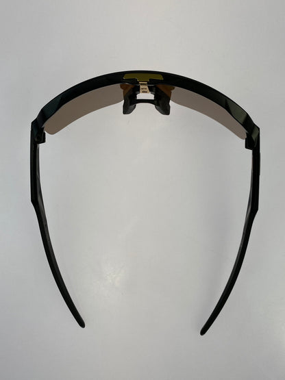 【中古品】【メンズ】 OAKLEY オークリー SUTRO SUNGLASSES スートロ サングラス アクセサリー アイウェア 203-261011-hu-27-min サイズ：サイズ表記なしの為不明 カラー：ブラック/ゴールド系 万代Net店