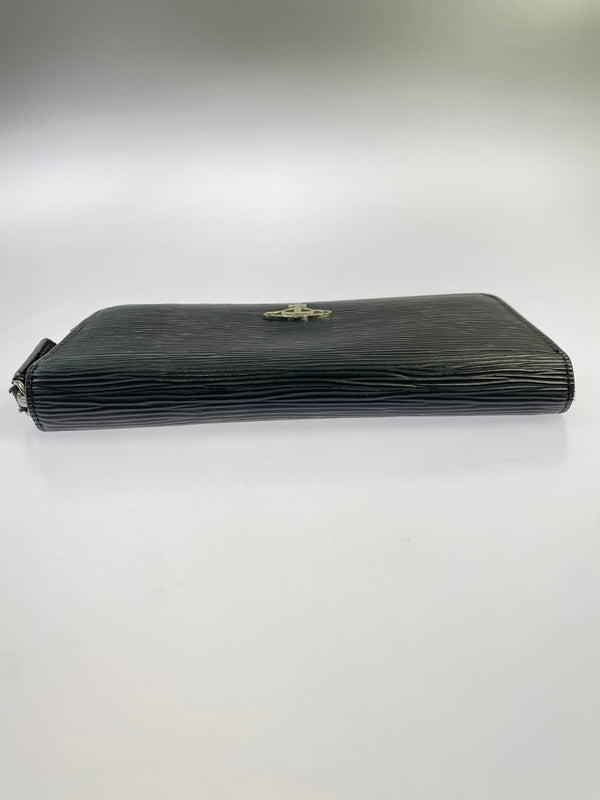【現状渡し品】【レディース】 VIVIENNE WESTWOOD ヴィヴィアン ウエストウッド ROUND ZIP WALLET ラウンド ジップ ウォレット 長財布 小物 201-261011-hu-26-min カラー：ブラック 万代Net店