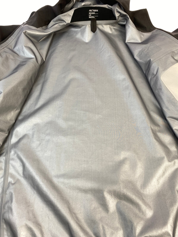【中古品】【メンズ】 ARC'TERYX アークテリクス BETA JACKET ベータジャケット メンズ アウター 144-261014-KS-17-min サイズ：L カラー：ブラック 万代Net店