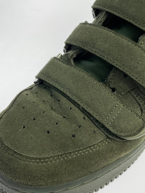 【現状渡し品】【メンズ】 NIKE ナイキ × BILLIE EILISH ビリー・アイリッシュ AIR FORCE 1 HIGH 07 SP SEQUOIA DM7926-300 エアフォース1 ハイ '07 SP セコイア スニーカー メンズ シューズ 靴 160-261018-em-19-min サイズ：28.5cm カラー：オリーブ 万代Net店
