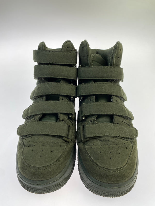 【現状渡し品】【メンズ】 NIKE ナイキ × BILLIE EILISH ビリー・アイリッシュ AIR FORCE 1 HIGH 07 SP SEQUOIA DM7926-300 エアフォース1 ハイ '07 SP セコイア スニーカー メンズ シューズ 靴 160-261018-em-19-min サイズ：28.5cm カラー：オリーブ 万代Net店