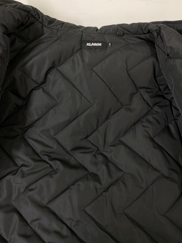 【中古品】【メンズ】 XLARGE エクストララージ NYLON PUFFER JKT 101223021005 ナイロンパファージャケット アウター 142-261020-yn-25-min サイズ：XL カラー：ブラック 万代Net店