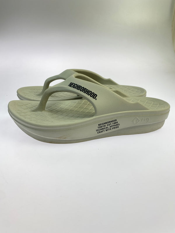 【中古品】【メンズ】 NEIGHBORHOOD ネイバーフッド RIG FOOTWEAR FIIP FLOP 2.0 リグフットウェア フリップフロップ ツーポイント サンダル 164-261018-em-47-min サイズ：L カラー：グレー 万代Net店