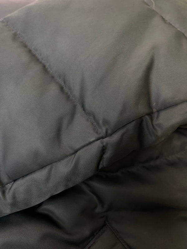 【中古品】【メンズ】 THE NORTH FACE ザ・ノースフェイス 550 FILLPOWER DOWN JACKET フィルパワーダウンジャケット メンズ アウター 防寒 144-261015-em-26-min サイズ：ウィメンズ XL カラー：ダークグリーン 万代Net店
