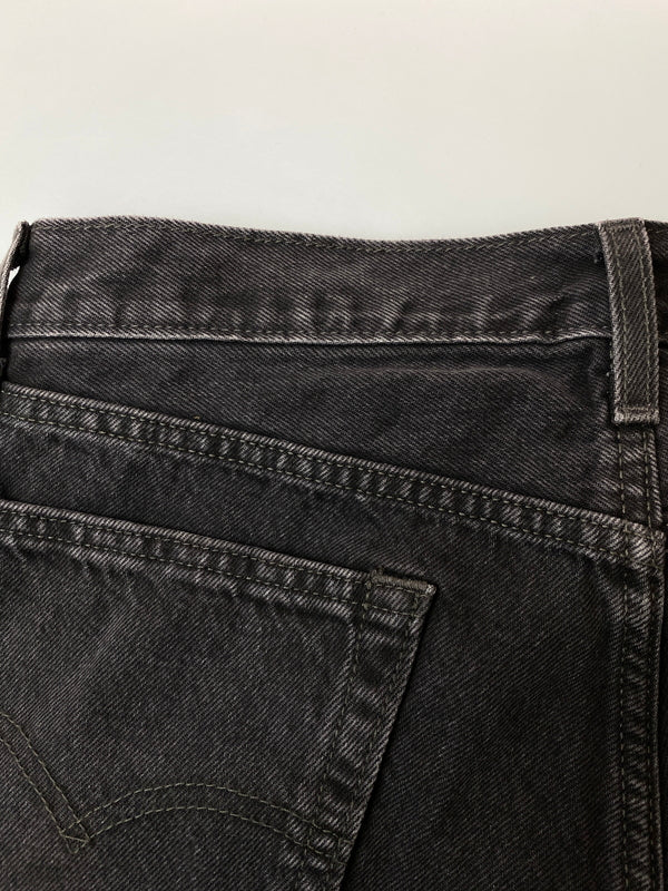 【中古品】【メンズ】 LEVI'S リーバイス 567 BLACK DENIM ブラック デニム パンツ メンズ ボトムス ジーンズ ジーパン 158-261022-em-49-min サイズ：W34/L32 カラー：インディゴブラック 万代Net店