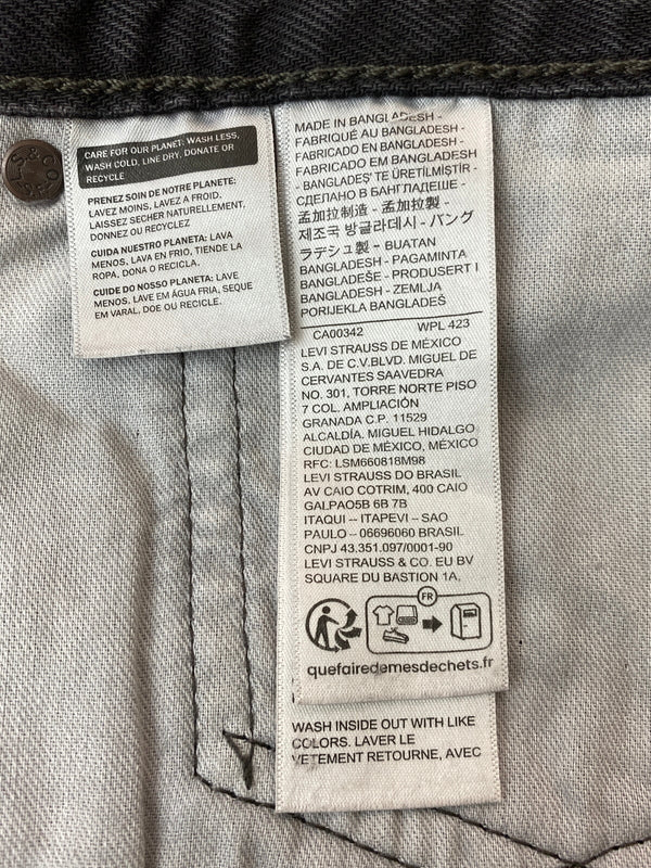 【中古品】【メンズ】 LEVI'S リーバイス 567 BLACK DENIM ブラック デニム パンツ メンズ ボトムス ジーンズ ジーパン 158-261022-em-49-min サイズ：W34/L32 カラー：インディゴブラック 万代Net店