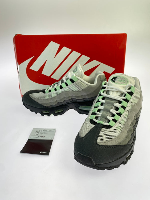 【中古品】【レディース】 NIKE ナイキ AIR MAX 95 BIG BUBBLE HJ5996-005 ウィメンズ エアマックス95 ビッグバブル スニーカー シューズ 166-261018-em-04-min サイズ：24.0cm カラー：ブラック / ホワイト / ミディアム グレー / フレッシュ ミント 万代Net店