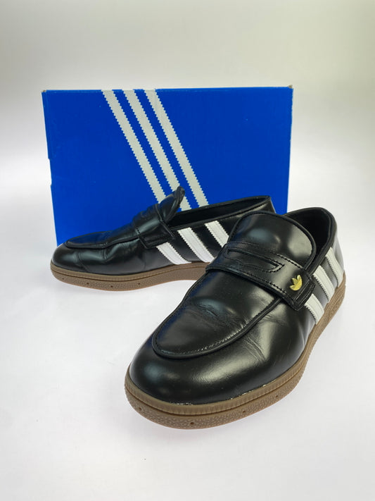 【中古品】【レディース】 ADIDAS アディダス HANDBALL SPEZIAL LOAFER W KK2786 ハンドボール スペツィアル ローファー スニーカー レディース シューズ 167-261018-em-23-min サイズ：23.5cm カラー：コアブラック / フットウェアホワイト / ガム 万代Net店
