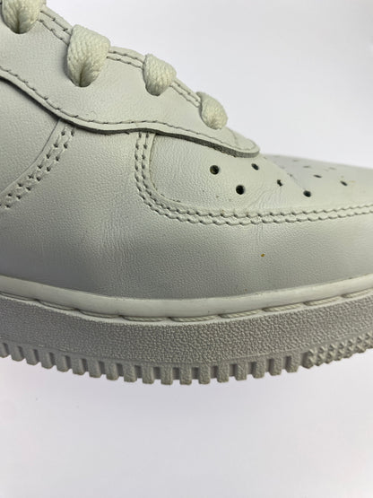 【中古品】【メンズ】 NIKE ナイキ AIR FORCE 1 MID '07 CW2289-111 エアフォース1 ミッド スニーカー メンズ シューズ 靴 160-261018-em-13-min サイズ：27.5cm カラー：WHITE 万代Net店