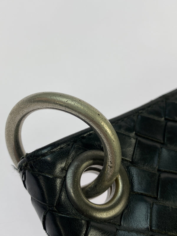 【現状渡し品】【レディース】 BOTTEGA VENETA ボッテガヴェネタ イントレチャート ショルダーバッグ レザー 編み込み 斜めがけ 鞄 カバン 180-261025-em-16-min カラー：ブラック 万代Net店