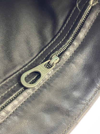 【現状渡し品】【レディース】 BOTTEGA VENETA ボッテガヴェネタ イントレチャート ショルダーバッグ レザー 編み込み 斜めがけ 鞄 カバン 180-261025-em-16-min カラー：ブラック 万代Net店
