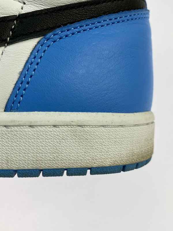 【中古品】【メンズ】 NIKE ナイキ AIR JORDAN 1 RETRO HIGH OG "UNIVERSITY BLUE" DZ5485-400 エア ジョーダン ワン レトロ ハイ オージー ユニバーシティブルー 160-261017-KS-29-min サイズ：27.5cm US9.5 カラー：ブルー/ブラック/ホワイト 万代Net店