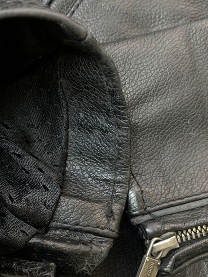 【中古品】【メンズ】 HARLEY-DAVIDSON ハーレーダビッドソン シングル ライダース ジャケット メンズ アウター バイク フルジップ 革ジャン 145-261015-em-09-min サイズ：M カラー：ブラック 万代Net店