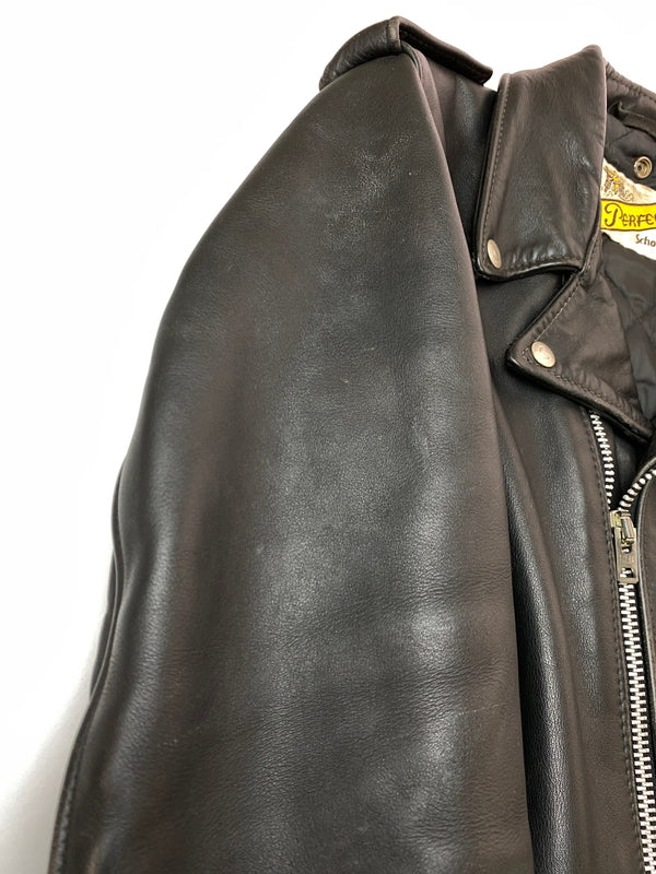 【中古品】【メンズ】 SCHOTT PERFECT ショット パーフェクト 618 DOUBLE RIDERS JACKET ダブル ライダース ジャケット レザー 革ジャン メンズ アウター バイク 145-261020-em-54-min サイズ：38 カラー：ブラック 万代Net店