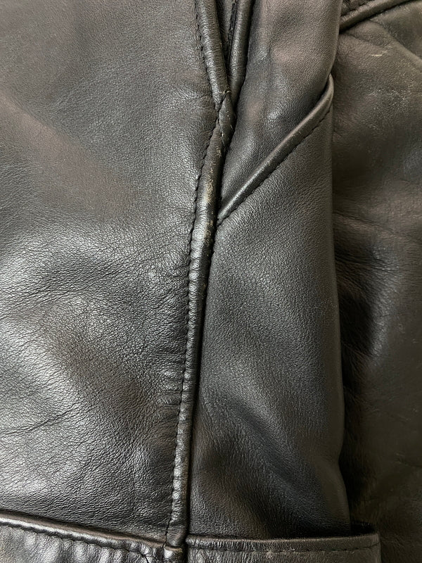 【中古品】【メンズ】 SCHOTT PERFECT ショット パーフェクト 618 DOUBLE RIDERS JACKET ダブル ライダース ジャケット レザー 革ジャン メンズ アウター バイク 145-261020-em-54-min サイズ：38 カラー：ブラック 万代Net店