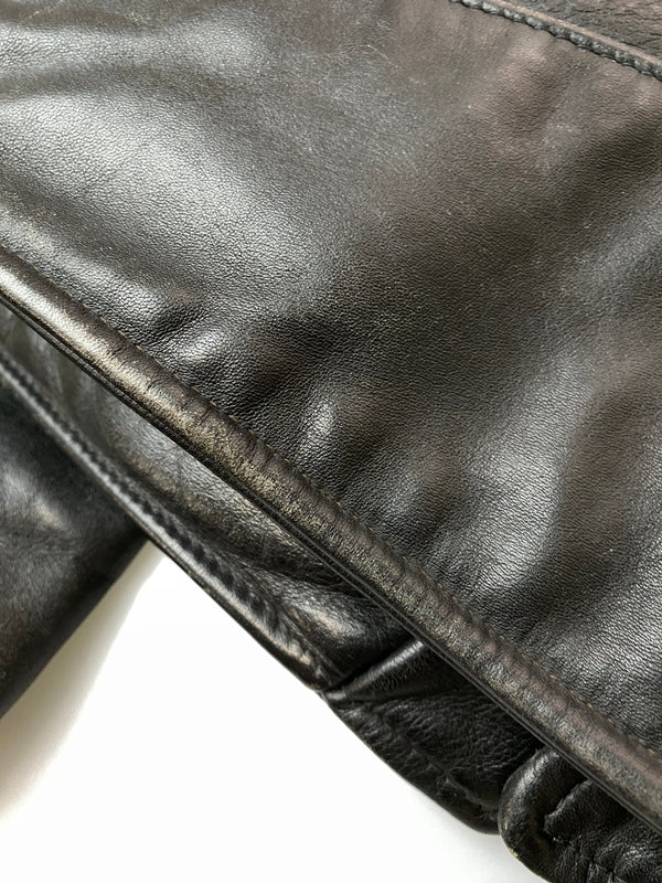 【中古品】【メンズ】 SCHOTT PERFECT ショット パーフェクト 618 DOUBLE RIDERS JACKET ダブル ライダース ジャケット レザー 革ジャン メンズ アウター バイク 145-261020-em-54-min サイズ：38 カラー：ブラック 万代Net店
