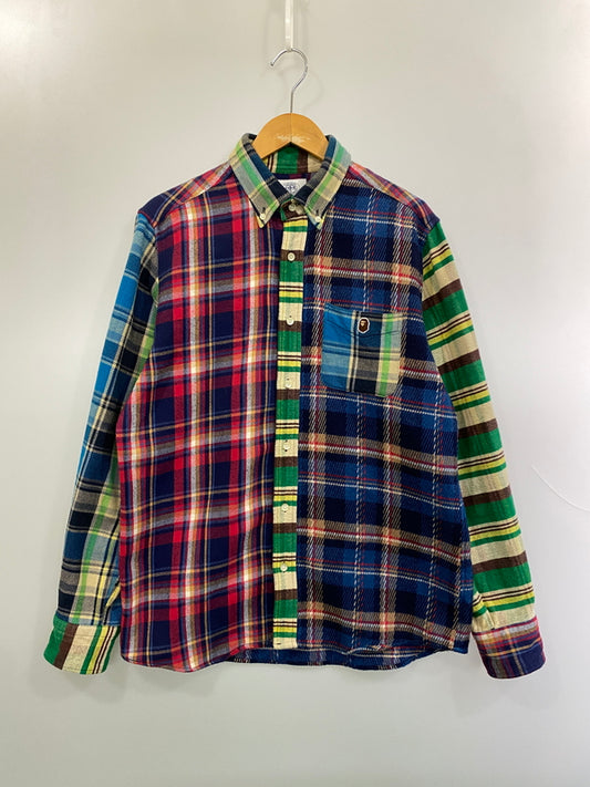 【中古品】【メンズ】 A BATHING APE アベイシングエイプ クレイジーパターン ネルシャツ フランネルチェックシャツ メンズ 長袖シャツ トップス 142-261020-em-48-min サイズ：L カラー：マルチカラー 万代Net店