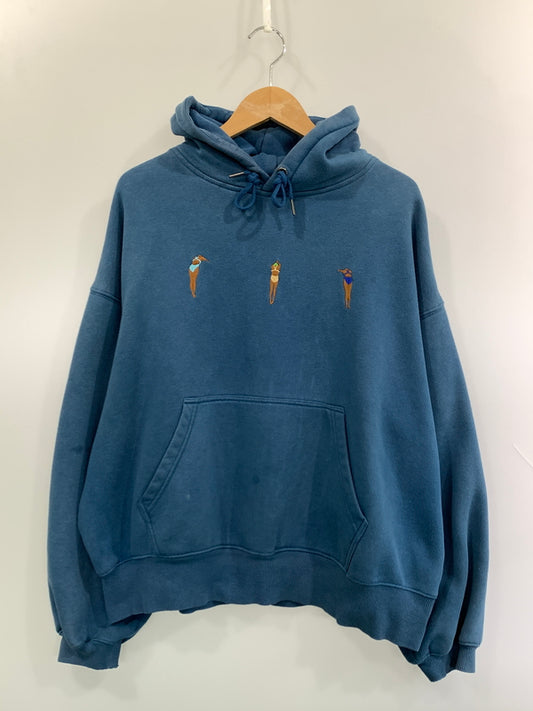 【現状渡し品】【メンズ】 TIGHTBOOTH タイトブース PULLOVER HOODIE プルオーバー フーディ メンズ パーカー トップス スウェット 刺繍 142-261022-em-07-min サイズ：M カラー：ターコイズブルー 万代Net店