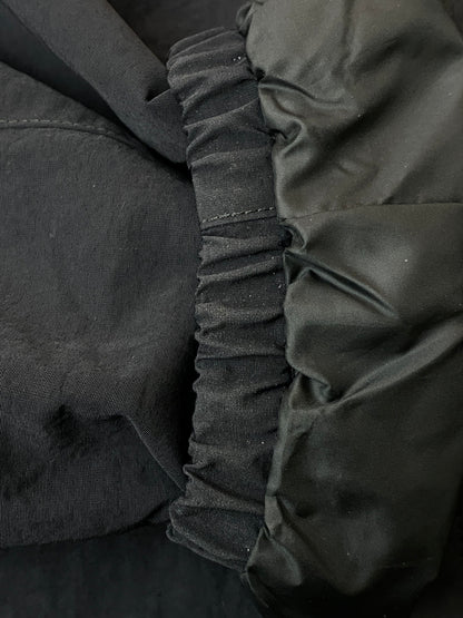 【中古品】【メンズ】 FRED PERRY フレッドペリー OVERSIZED HOODED SHELL JKT オーバーサイズ フーデッド シェルジャケット メンズ ライトアウター ナイロン 141-261015-em-30-min サイズ：M カラー：ブラック 万代Net店
