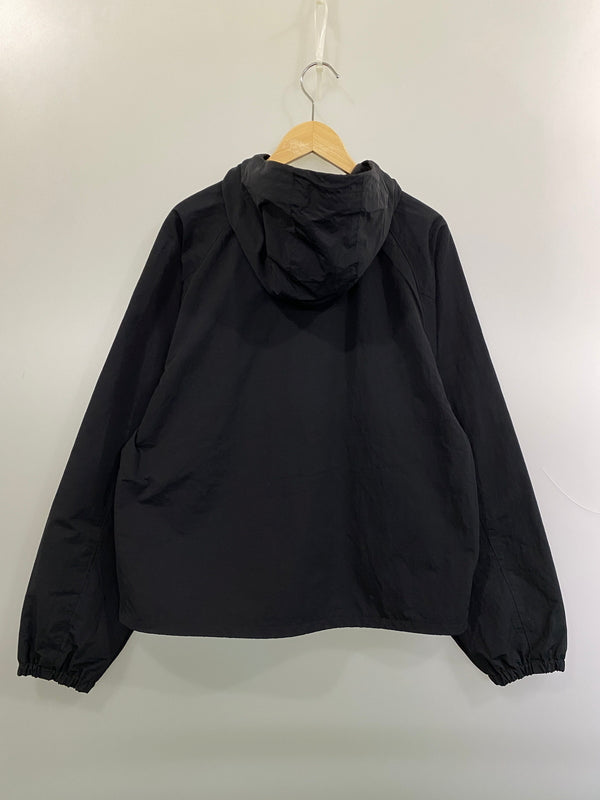 【中古品】【メンズ】 FRED PERRY フレッドペリー OVERSIZED HOODED SHELL JKT オーバーサイズ フーデッド シェルジャケット メンズ ライトアウター ナイロン 141-261015-em-30-min サイズ：M カラー：ブラック 万代Net店