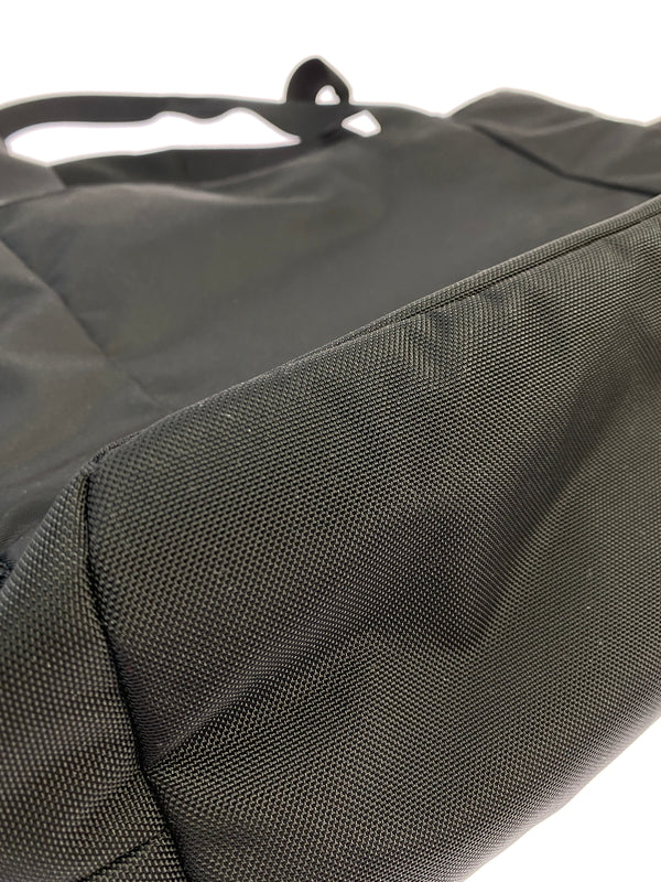 【中古品】【メンズ/レディース】 THE NORTH FACE ザ・ノースフェイス HOT SHOT TOTE NM72686Z ホット ショット トート バッグ 鞄 肩掛け 188-261025-em-22-min カラー：ブラック 万代Net店