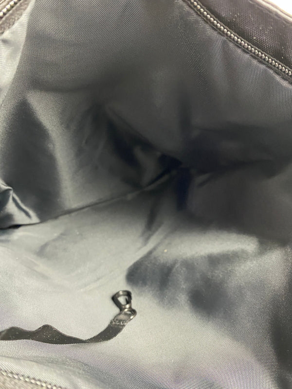 【中古品】【メンズ/レディース】 THE NORTH FACE ザ・ノースフェイス HOT SHOT TOTE NM72686Z ホット ショット トート バッグ 鞄 肩掛け 188-261025-em-22-min カラー：ブラック 万代Net店
