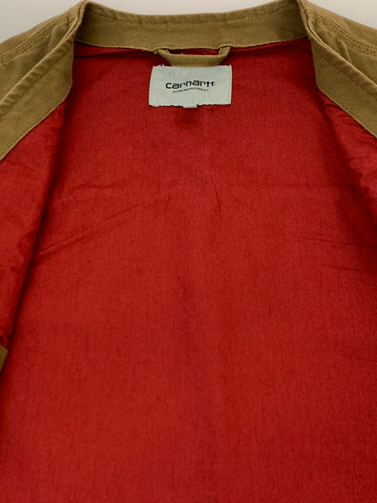 【中古品】【メンズ】 CARHARTT WIP カーハート ワークインプログレス ARBOR VEST I031521-23S アーバー ベスト メンズ コットン ワークベスト 142-261016-em-54-min サイズ：L カラー：ブラウン 万代Net店