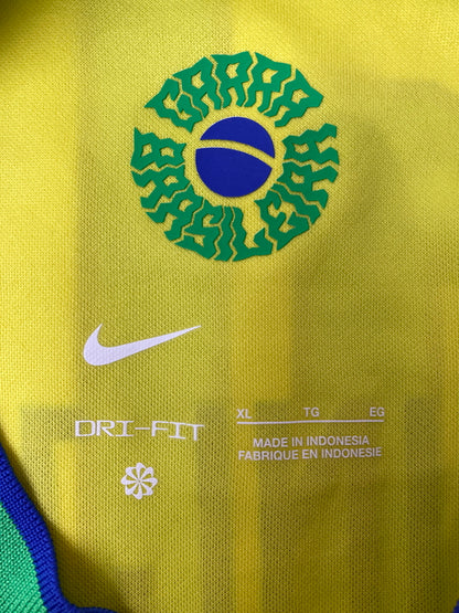 【中古品】【メンズ】 NIKE ブラジル代表 2022 ホーム 半袖レプリカユニフォーム DN0680-741 半袖 Tシャツ メンズ トップス 148-261020-em-34-min サイズ：XL カラー：イエロー 万代Net店