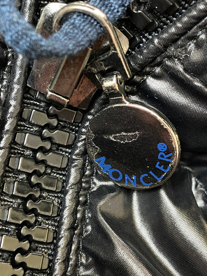 【中古品】【メンズ】 MONCLER モンクレール MAYA GIUBBOTTO DOWN JACKET 142-091-40366-05 マヤ ジュボット ダウンジャケット メンズ アウター ブルゾン 141-261015-em-36-min カラー：ブラック 万代Net店