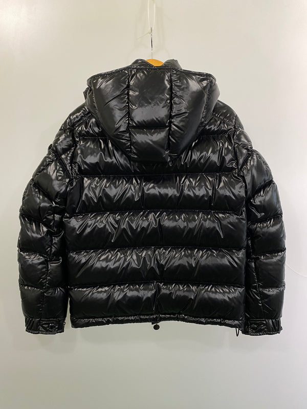 【中古品】【メンズ】 MONCLER モンクレール MAYA GIUBBOTTO DOWN JACKET 142-091-40366-05 マヤ ジュボット ダウンジャケット メンズ アウター ブルゾン 141-261015-em-36-min カラー：ブラック 万代Net店