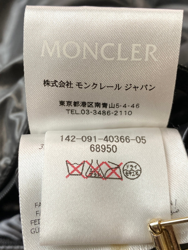 【中古品】【メンズ】 MONCLER モンクレール MAYA GIUBBOTTO DOWN JACKET 142-091-40366-05 マヤ ジュボット ダウンジャケット メンズ アウター ブルゾン 141-261015-em-36-min カラー：ブラック 万代Net店