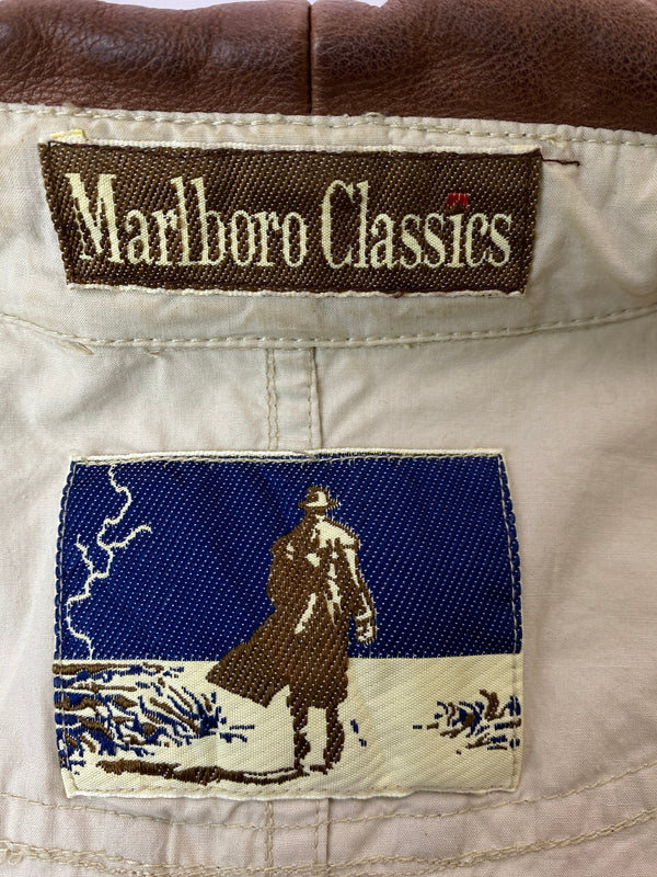 【中古品】【メンズ】 MARLBORO マールボロ CLASSICS COTTON JACKET クラシックス コットン ジャケット メンズ ライトアウター フルジップ 146-261016-em-18-min サイズ：EU50 カラー：ベージュ系 万代Net店