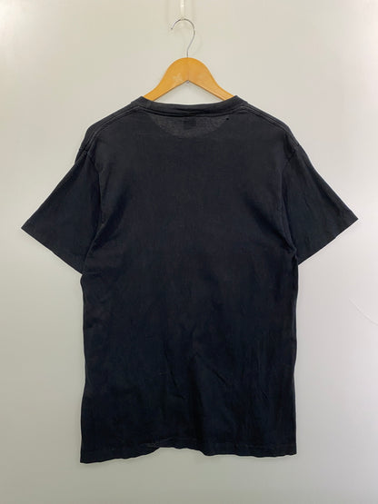 【現状渡し品】【メンズ】 KNOT'S BERRY FARM ナッツ ベリー ファーム BIG FOOT RAPIDS TEE 半袖Tシャツ ショートスリーブ メンズ トップス 146-261016-em-09-min カラー：ブラック 万代Net店