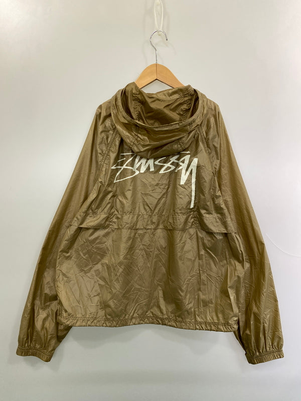 【中古品】【メンズ】 STUSSY ステューシー VINTAGE CRINKLE NYLON LOGO ZIP JACKET 115746 ヴィンテージ クリンクル ナイロン ロゴ ジップ ジャケット メンズ ライトアウター 142-261020-em-31-min サイズ：L カラー：シャンパンゴールド系 万代Net店