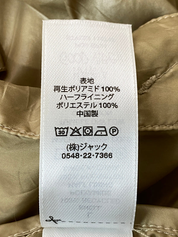 【中古品】【メンズ】 STUSSY ステューシー VINTAGE CRINKLE NYLON LOGO ZIP JACKET 115746 ヴィンテージ クリンクル ナイロン ロゴ ジップ ジャケット メンズ ライトアウター 142-261020-em-31-min サイズ：L カラー：シャンパンゴールド系 万代Net店