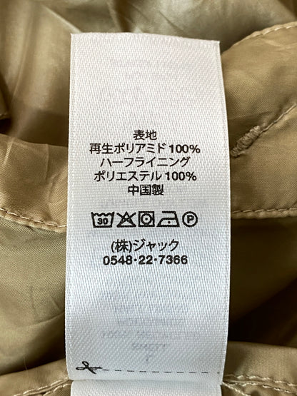 【中古品】【メンズ】 STUSSY ステューシー VINTAGE CRINKLE NYLON LOGO ZIP JACKET 115746 ヴィンテージ クリンクル ナイロン ロゴ ジップ ジャケット メンズ ライトアウター 142-261020-em-31-min サイズ：L カラー：シャンパンゴールド系 万代Net店