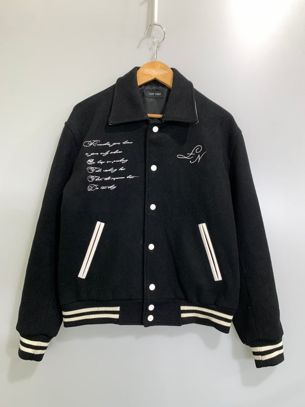 【中古品】【メンズ】 LAST NEST ラスト ネスト MOVE ON UP JACKET ムーブ オン アップ ジャケット スタジアムジャンパー メンズ アウター スタジャン 142-261016-em-29-min サイズ：M カラー：ブラック 万代Net店