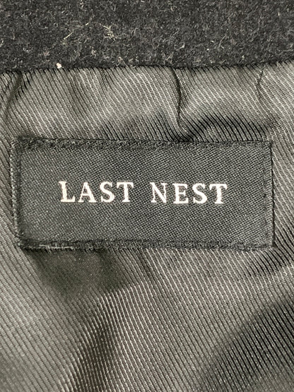 【中古品】【メンズ】 LAST NEST ラスト ネスト MOVE ON UP JACKET ムーブ オン アップ ジャケット スタジアムジャンパー メンズ アウター スタジャン 142-261016-em-29-min サイズ：M カラー：ブラック 万代Net店