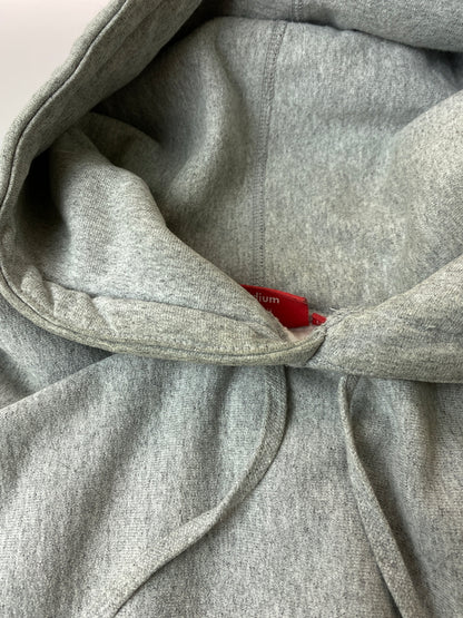【現状渡し品】【メンズ】 SUPREME シュプリーム 18AW S LOGO HOODED SWEAT SHIRT プルオーバー パーカー スウェットシャツ ロゴ フーディ トップス 149-261015-em-08-min サイズ：M カラー：グレー 万代Net店