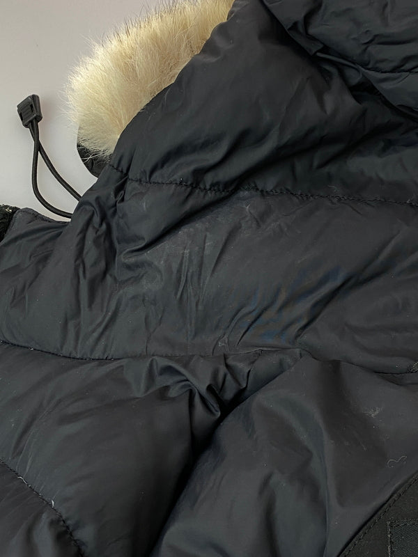 【中古品】【レディース】 CANADA GOOSE カナダグース EXPEDITION PARKA 4565JLB エクスペディション パーカ ダウンジャケット 防寒 アウター 141-261015-em-02-min サイズ：S カラー：ブラック 万代Net店