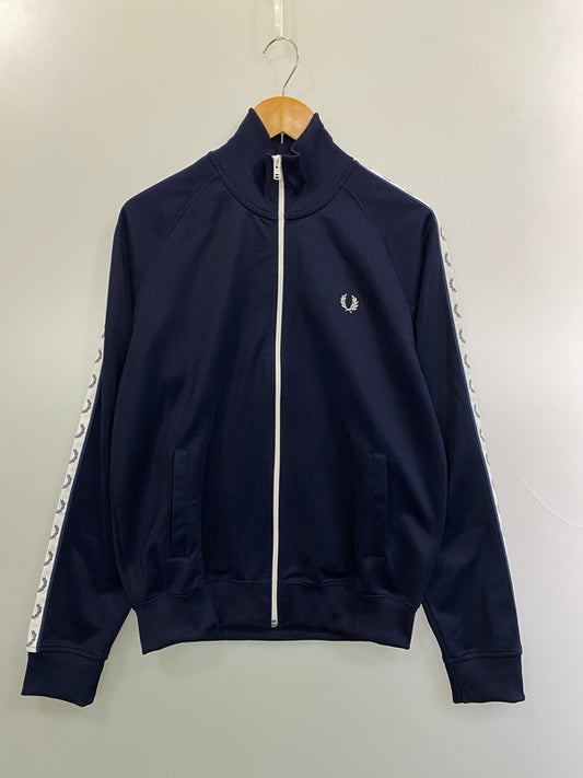 【中古品】【メンズ】 FRED PERRY フレッドペリー TAPED TRACK JACKET J4620-885-01980-410 テープド トラックジャケット メンズ ジャージ 141-261020-em-61-min サイズ：M カラー：ネイビー 万代Net店