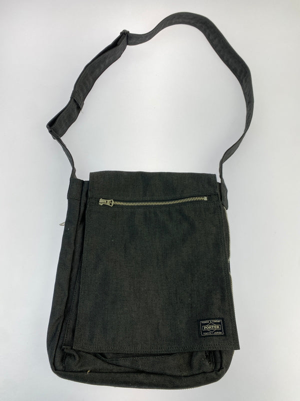 【中古品】【メンズ/レディース】 PORTER ポーター SMOKY BAG 592-07628 スモーキー バッグ 縦型 ショルダーバッグ 吉田カバン コットン 鞄 肩掛け 188-261025-em-18-min カラー：ブラック 万代Net店