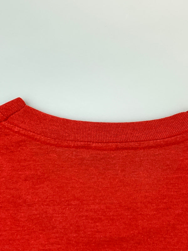【現状渡し品】【メンズ】 USED ユーズド 80-90S FUDDRUCKERS S/S TEE 80年代 90年代 ファドラッカーズ ショートスリーブ 半袖Tシャツ トップス 146-261022-em-04-min カラー：レッド 万代Net店