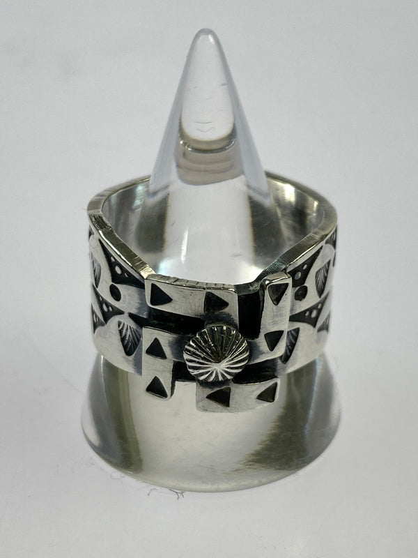 【中古品】【メンズ】 NAVAJO ナバホ族 BO REEVES作 ボー リーブス氏 STERLING STAMP WORK RING スターリング スタンプワーク リング 指輪 191-261021-jt-14-min カラー：シルバー 19号 万代Net店