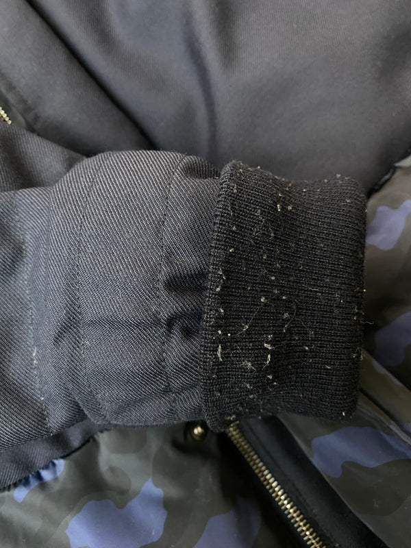 【中古品】【メンズ】 HYDROGEN ハイドロゲン DOWN JACKET ダウンジャケット メンズ アウター 防寒 上着 142-261020-em-53-min サイズ：50 カラー：ネイビー 万代Net店